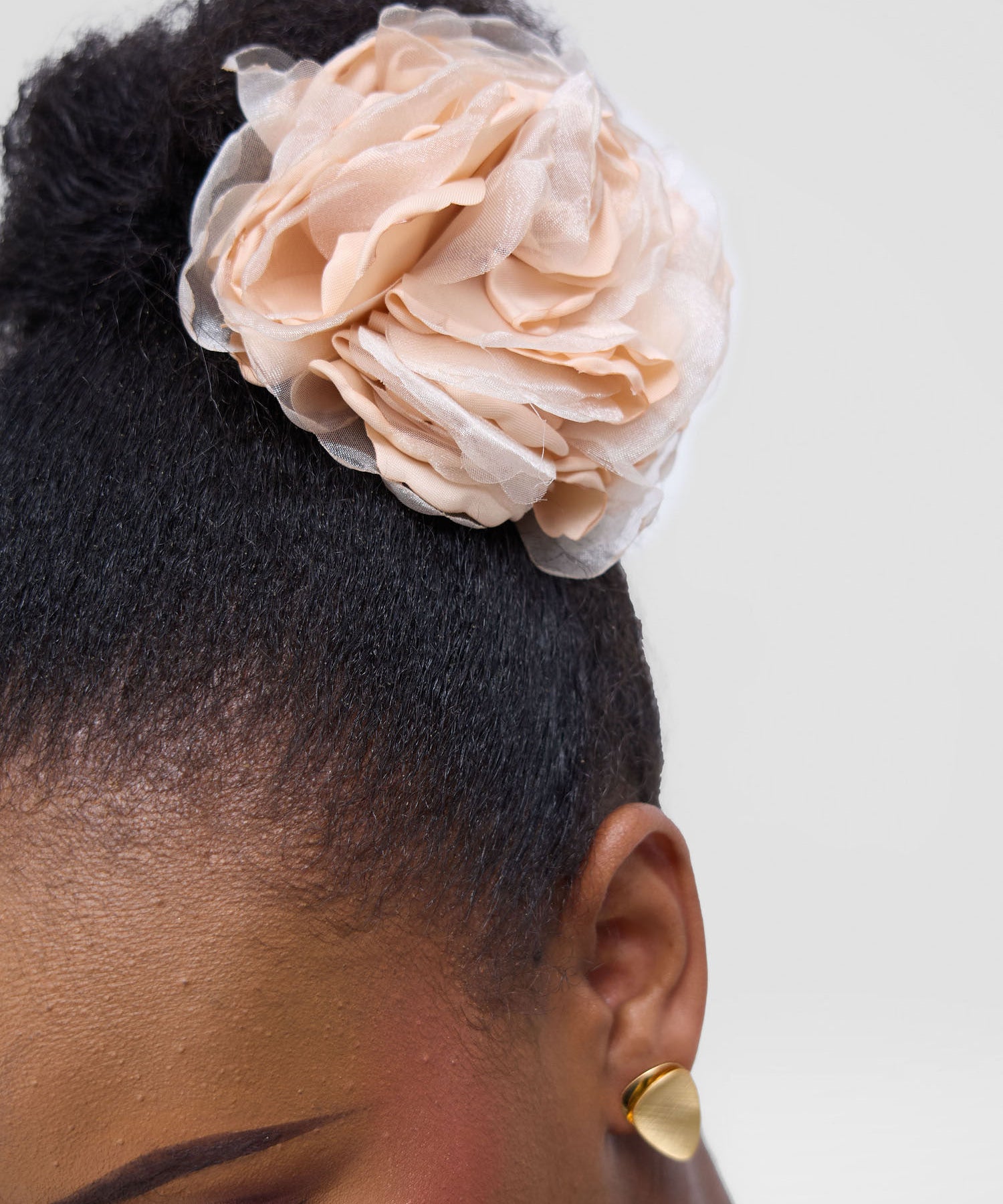 Large 2tone flower brooch