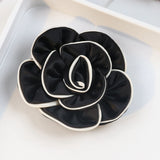 PREMIUM FLOWER BROOCH