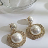 Exclusivity earrings