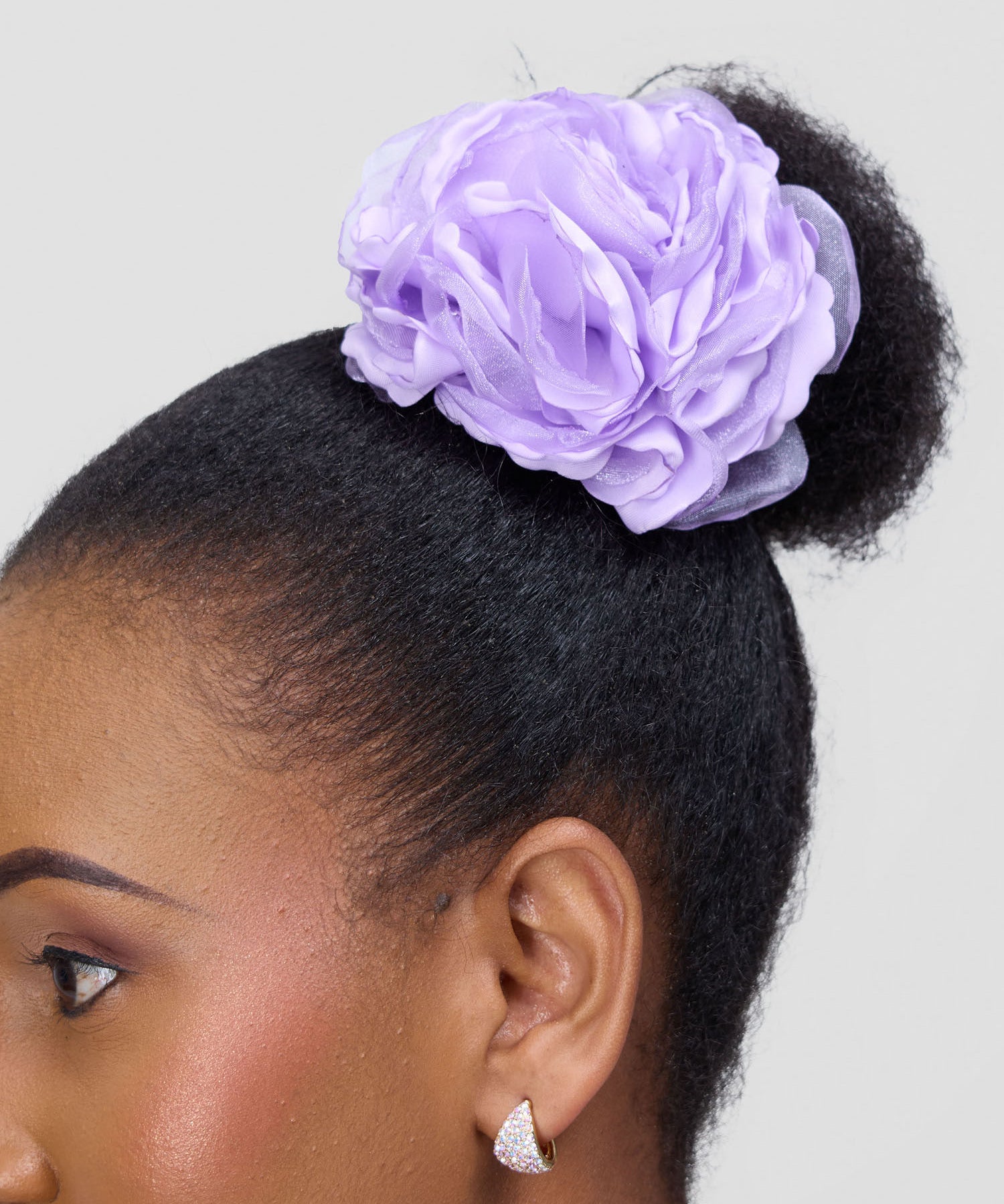 Large 2tone flower brooch