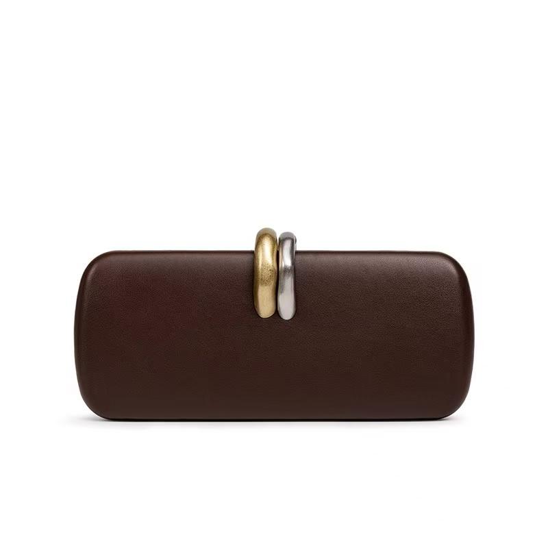 Luxe clutch